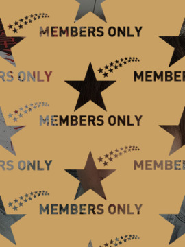 今からポスターにサイン書く上